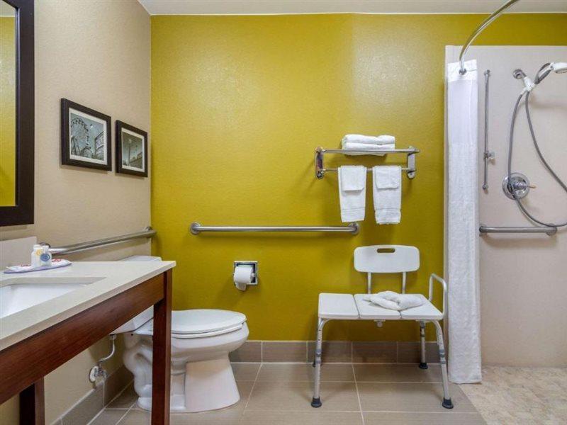 Comfort Inn & Suites Perry National Fairgrounds Area Εξωτερικό φωτογραφία