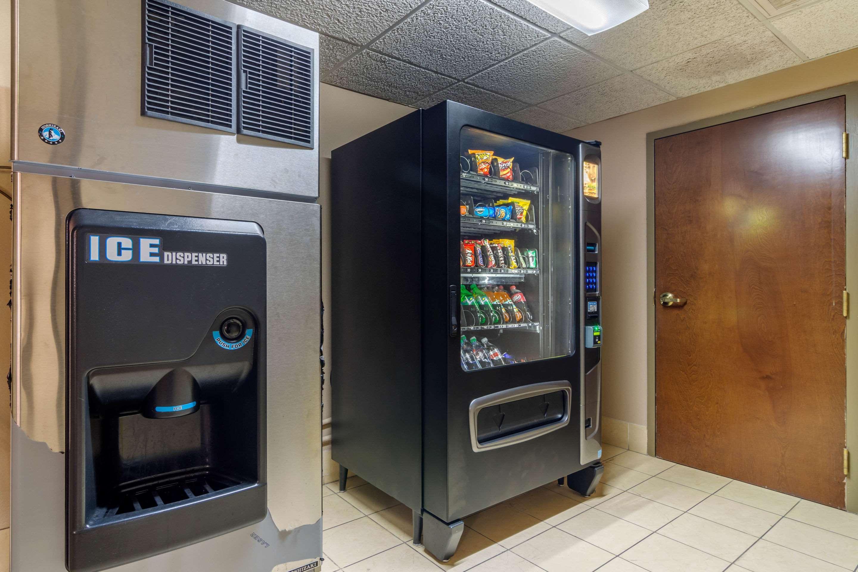 Comfort Inn & Suites Perry National Fairgrounds Area Εξωτερικό φωτογραφία