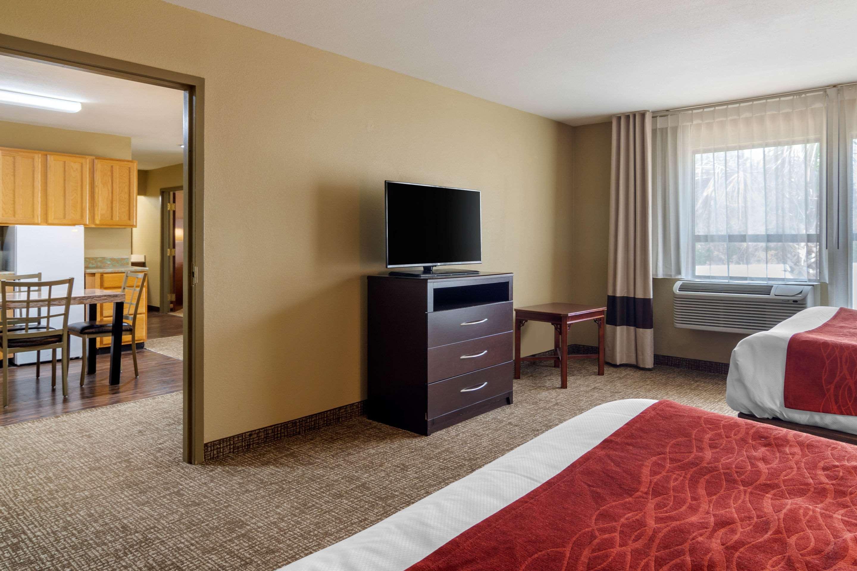 Comfort Inn & Suites Perry National Fairgrounds Area Εξωτερικό φωτογραφία